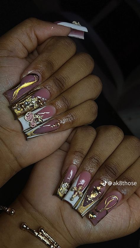 Name On Acrylic Nails, Real Snake Skin Nails, Short Square Junk Nails, Different Color Hands Nails, Medium Nail Set, Birthday Nails Medium Length, Brown Baddie Nails, Stiletto Birthday Nails, Nails With Gold Charms