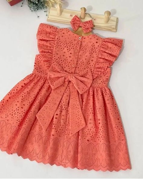 Frock Designs For Girl, Cotton Frocks For Kids, Frocks For Kids, Evening Gowns With Sleeves, Girls Dresses Sewing, African Dresses For Kids