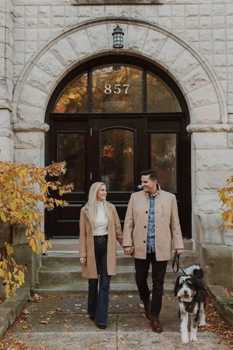 Cozy Chicago Engagement Photos — Emma Varley Photography Downtown Winter Engagement Photos, White Sweater Engagement Photos, Chicago Brownstone, Engagement Photos Chicago, Engagement Photos City, Winter Engagement Photos Outfits, Engagement Photos Downtown, Chicago Engagement Photos, City Engagement Photos