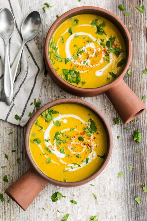 Summer Squash Soup with Coconut | Naturally Ella Summer Squash Soup, Yellow Squash Soup, Ella Vegan, Cozy Soups, Pattypan Squash, Summer Squash Recipes, Yellow Squash Recipes, Autumn Side Dishes, Vegan Summer Recipes