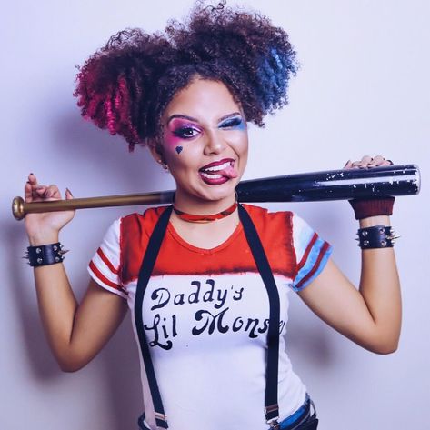 Harley Quinn Costume Makeup, Girls Harley Quinn Costume, Harley Quinn Costume Diy, Geeky Halloween Costumes, Harley Quinn Disfraz, Brown Hair Halloween Costumes, Superhero Dress, Harley Quinn Makeup, Harley Quinn Halloween