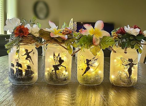 Fairy Themed Decorations, Fairy Decor Ideas, Tinkerbell Themed Party, Tinkerbell Tea Party, Tinker Bell Party Theme, Tinkerbell Fairy Birthday Party, Tinkerbell Room Ideas, Tinkerbell Party Ideas Decoration, Tinkerbell Classroom Theme