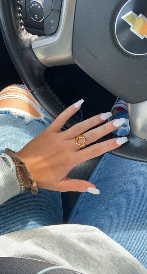 Nail Piercing, Nails 2020, Birthday Nails, Perfect Life, Short Acrylic Nails, Piercing Tattoo, White Nails, Nails Inspiration, Cute Nails