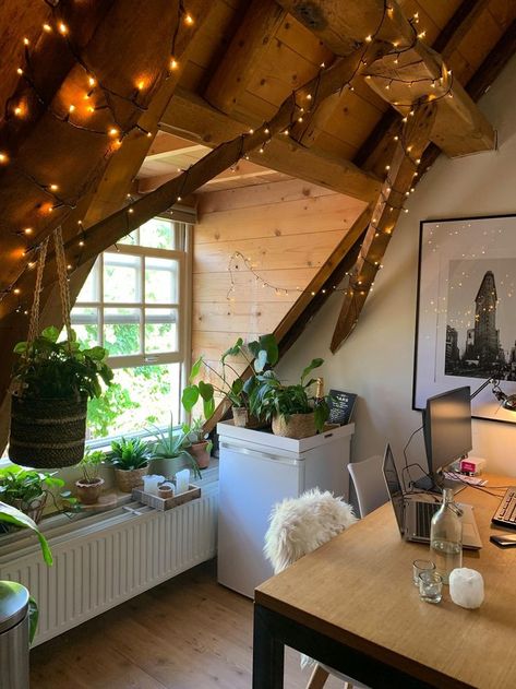 atelier studio design - unknown artist Home Animation Studio, Atelier Studio Design, Dark Cottage Core, Cozy Workspace, Dreamy Space, Atelier Studio, Ux Designer, Dream Studio, Studio Inspiration