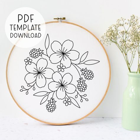 Simple Flower Embroidery Designs, Botanical Embroidery, Embroidery Template, Floral Embroidery Patterns, Flowers Embroidery, Hand Embroidery Pattern, Flower Embroidery Designs, Embroidery Hoop Art, Cool Diy Projects