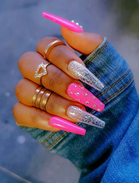 Nails Builder Gel, Rhinestones Nails, Nails Size, Nail Board, Sassy Nails, Tree Nails, Hard Nails, Hot Pink Nails, Lovely Nails