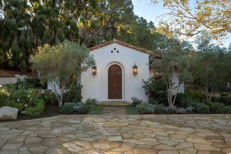 Blog — Tom Meaney | Architect Modern Spanish Architecture, Small Spanish House, Modern Spanish Style Homes, Colonial Estate, Modern Spanish Style, Spanish Exterior, Montecito California, Spanish Revival Home, Mediterranean Exterior