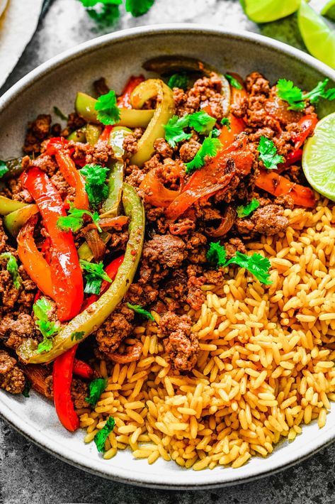 Ground Beef Fajitas Recipes, Fajita Ground Beef Recipe, Ground Turkey Fajitas Recipes, Ground Turkey Fajitas, Hamburger Fajitas Ground Beef, Ground Beef And Vegetable Recipes, Taco Bowls Ground Beef, Beef Fajita Bowl Recipe, Ground Chicken Fajita Bowl