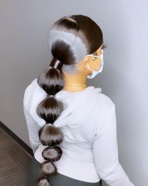 Stacy’s Braids on Instagram: “Deep Swoop Bubble pony 🤩🤩🤩 . . #ponytail #swoopponytail #neatponytail #losangeles #california #labraider #lastylist” Pony Tale, Slick Back Ponytail With Diamonds, Swoop Braids Ponytail, Bubble Pony, Bubble Ponytail Weave, Bubble Ponytail Hairstyles, Bubble Hairstyle, Swoop Ponytail Weave, Fancy Braids