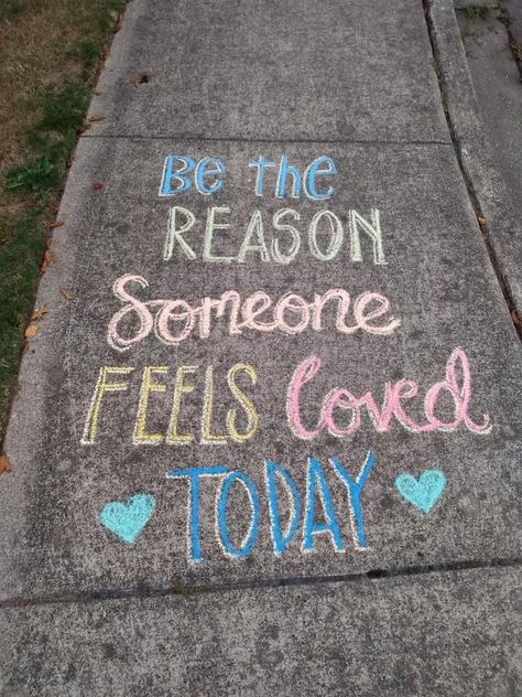 Sidewalk Chalk Art Positive Messages, Chalk Art Motivation, Chalk Quotes Sidewalk, Chalk Messages Sidewalk, Positive Chalk Art Quotes, Inspirational Chalk Art, Back To School Sidewalk Chalk Ideas, Christian Chalk Art, Chalk The Walk Ideas