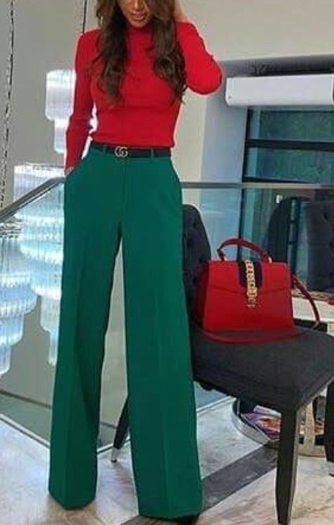 Green Wide Leg Pants Outfit Work, Dark Green Slacks Outfit Women, Green Pants Christmas Outfit, Dark Green Trousers Outfit Women, Palazzo Verde Outfit, Green Pants Combination, Green Slacks Outfit Women, Hunter Green Pants Outfit, Outfits With Slacks