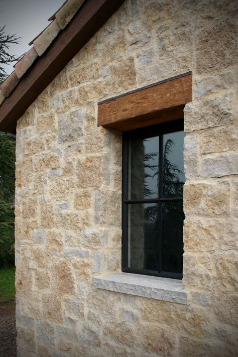 Stone House Windows Exterior, Stone House Windows, Stone Fireplace Facade, Ashlar Stone Exterior, Stone Window Sill Exterior, Natural Stone Veneer Exterior, Stone Walls Exterior, Stack Stone Exterior House, Stone Wall Exterior House