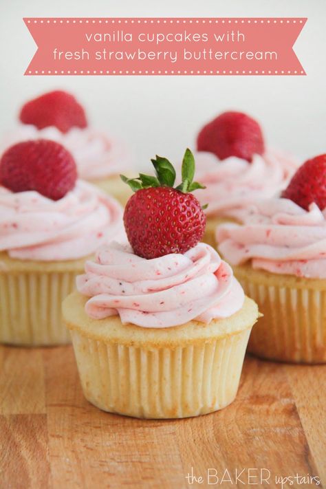 Vanilla cupcakes with fresh strawberry buttercream from The Baker Upstairs. These cupcakes are perfect for spring and so delicious! www.thebakerupstairs.com Cake Flavours, Savory Cakes, Strawberry Treats, Cupcakes Recipes, Oreo Cupcakes, Strawberry Buttercream, Strawberry Cupcakes, Think Food, Yummy Cupcakes