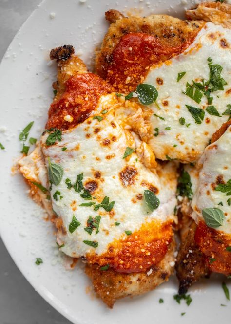 Vodka Sauce Chicken Parmesan - Chicken Parm with Vodka Sauce Vodka Sauce Chicken Parm, Chicken Parm Sauce, Chicken Parm With Vodka Sauce, Chicken Parm With Pasta, Chicken And Vodka Sauce Recipes, Sauce For Chicken Parmesan, Chicken With Vodka Sauce, Vodka Chicken Parm, Chicken Parmo