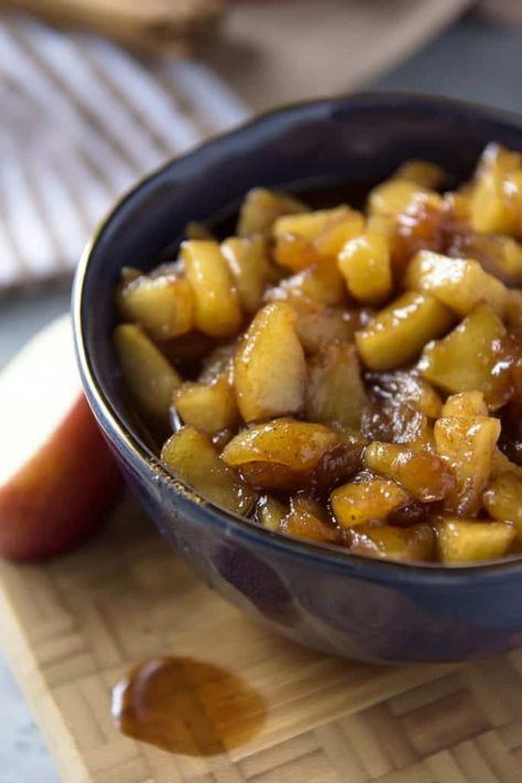 After trying this easy-as-pie Homemade Apple Pie Filling, you'll never buy canned pie filling again! Your favorite apples, a handful of pantry items, and ten minutes are all that stand between you and all sorts of delicious apple dessert possibilities! Slow Cooker Cracker Barrel Fried Apples, Fried Apples Crockpot, Cracker Barrel Apples, Australian Christmas Food, Easy Apple Pie Filling, Cracker Barrel Fried Apples, Apple Pie Filling Recipes, Homemade Apple Pie Filling, Homemade Apple Pie