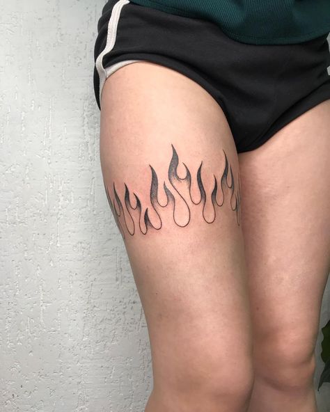 #flame #tattoo #tattooideas #tattoosforwomen #legsleevetattoo Flames Above Knee Tattoo, Leg Flame Tattoo, Flame Knee Tattoo, Around The Leg Tattoo Wraps, Flame Leg Tattoo, Flame Band Tattoo, Fire Leg Tattoo, Leg Tattoos For Women Thigh Tat, Knees Tattoo Ideas