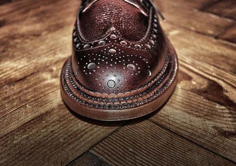 Alden Boots, Male Accessories, Grenson Shoes, Finger Shoes, Boots Outfit Men, Brogues Men, Brogue Boots, Oxford Brogues, Stylish Men Casual