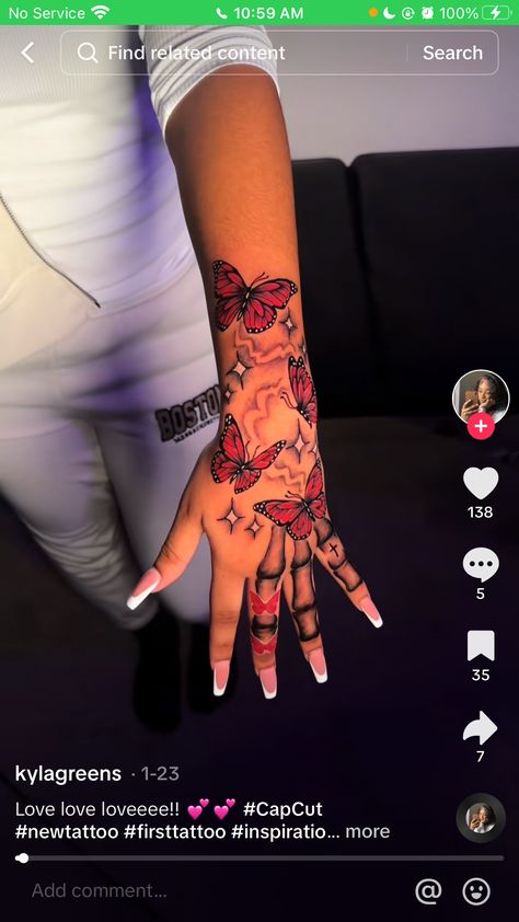 Black Women Hand Tattoos Ideas, Cute Skeleton Hand Tattoo, Lv Tattoo Ideas, Baddies Tattoos Ideas, First Tatoos Idea Women, Money Tattoos Women, Hand Tattoos Female, Klaws Tattoos Ideas, Black Girls Tattoos