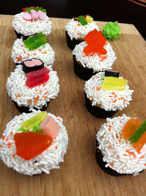 Cupcakes That Look Like Vegetables | Leave a Reply Cancel reply Sushi Cake Birthday, Sushi Cupcakes, Sushi For Kids, A Lot Of Candy, Sushi Ideas, Candy Sushi, Dessert Sushi, Sushi Cake, Easy Sushi