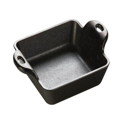 Use this 10 Ounce Square Mini Server to serve appetizers, bake a dessert, or even use as a candy dish. It adds authenticity to any table. Made with a patented heat treating process that inhibits rust, this mini server is dishwasher safe. Seasoning Cast Iron, Lodge Cast Iron, Cast Iron Cooking, Bakeware Set, Induction Cooktop, Cast Iron Cookware, Heat Treating, Cast Iron Skillet, Cooking Oil