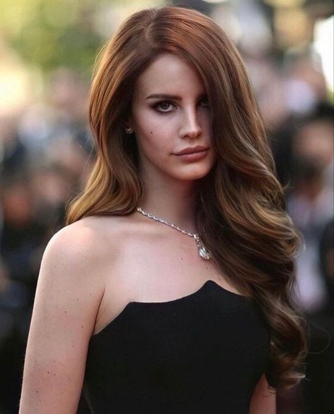 Lana Del Rey Hair, Hair Job, Lana Del Rey Love, Elizabeth Grant, Lana Del Ray, Lana Del Rey, Cannes, Hair Inspo, Brown Hair