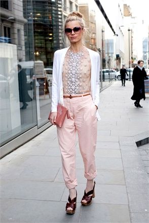 Laura Bailey Honeymoon Wardrobe, Couleur Rose Pastel, Laura Bailey, Spring Summer Fashion Trends, London Street Style, Style Savvy, La Girl, Christopher Kane, Summer Fashion Trends