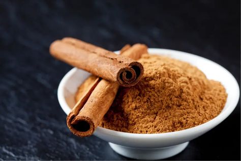 Cinnamon Healthy, Cinnamon Uses, Cinnamon Health Benefits, Cinnamon Benefits, Ceylon Cinnamon, Bbc Food, Tree Species, Cinnamon Recipes, Global Cuisine