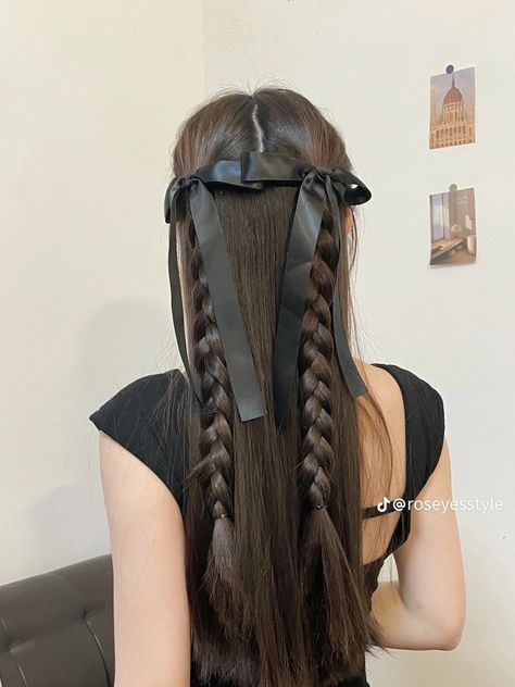 Hairstyles For All Hair Types, Ribbon Hairstyle, Concert Outfits, Hair Stylies, Work Hairstyles, Hair Up Styles, Crochet Bracelet, Hair Stylist Life, Sleek Hairstyles