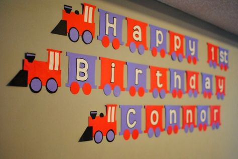 These free train party printables include invitations, decorations, favor tags and more. Great train birthday inspiration in these party posts! Diy Train, Thomas Birthday Parties, Thomas The Train Birthday Party, Thomas The Train Party, Birthday Banner Template, Train Birthday Party, Thomas Birthday, Thomas Train, Train Theme