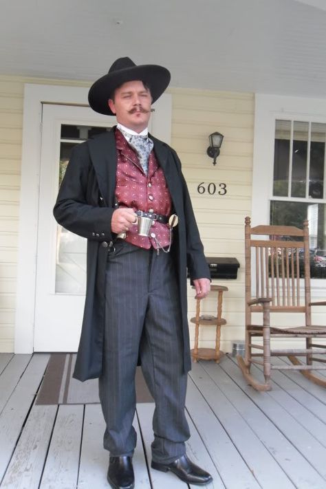 Possibility for Robert's costume Doc Holliday Costume, Doc Holiday Costume, Tombstone Costume, Big Nose Kate, Panto Costumes, Old Skool Outfit, Mens Shorts Pattern, Vans Old Skool Outfit, Hawaiian Party Outfit