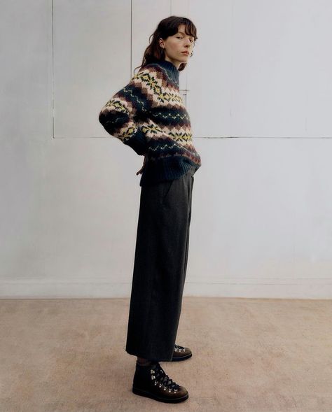 Alpaca Sweater, Pantalon Large, Laura Lee, Knitting Inspiration, Knitwear Women, Fair Isle, Simple Outfits, Fashion Inspo Outfits, Work Outfit