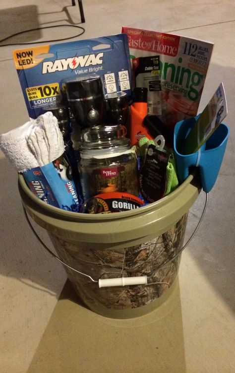 Husband and wife gift basket/ couple gift basket/camo gift basket/ man gift basket Camo Gift Basket Ideas, Husband Gift Basket Ideas, Couple Gift Basket, Hunting Gift Basket, Man Gift Basket, Country Boyfriend Gifts, Basket Couple, Country Boyfriend, Basket Raffle