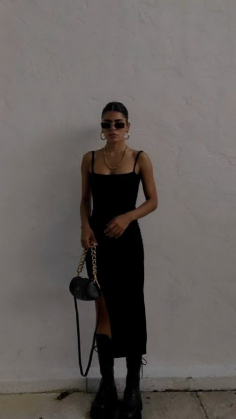 Summer Evening Outfit Night, Outfit Casamiento, Summer Evening Outfit, Non Aesthetic, A Black Outfit, Travel Date, Looks Summer, Estilo Hippy, Corset Outfit