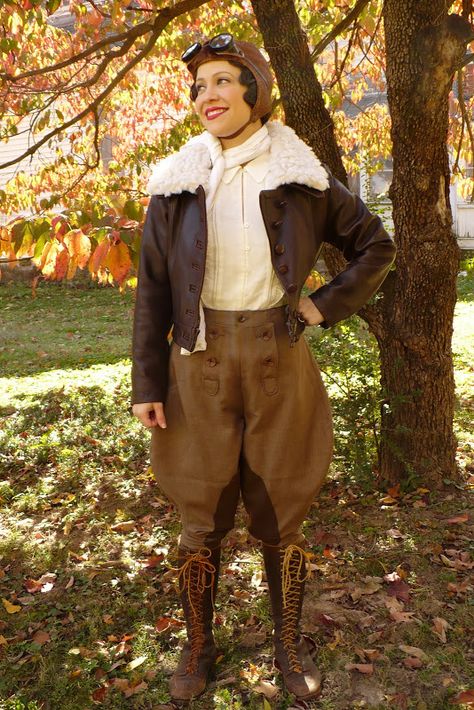 This Old Life: Aviatrix Costume: The Jodhpurs Amelia Earhart Costume, Feminist Halloween Costumes, Aviator Costume, 2015 Halloween Costumes, Pilot Costume, Vintage Halloween Costume, Hallowen Costume, Amelia Earhart, Jodhpur