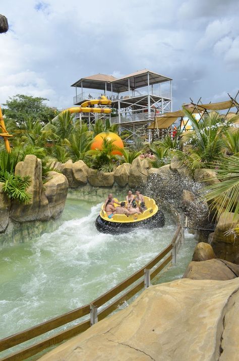 Tropical Water Park, Water Park Aesthetic, Water Park Ideas, Water Park Rides, Lodge Design, Bahamas Travel, Summer Waves, Trampoline Park, Beach Park