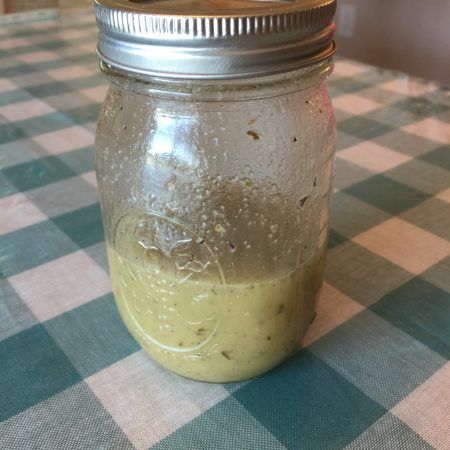 SWEET ITALIAN DRESSING!  This delicious, non-traditional dressing is tangy and sweet all in one! Sweet Italian Dressing Recipe, Salad Recipes Creamy, Sweet Italian Dressing, Pasta Salad For A Crowd, Pasta Salad Ideas, House Dressing Recipe, Salad For A Crowd, Creamy Pasta Salad, Amazing Salads