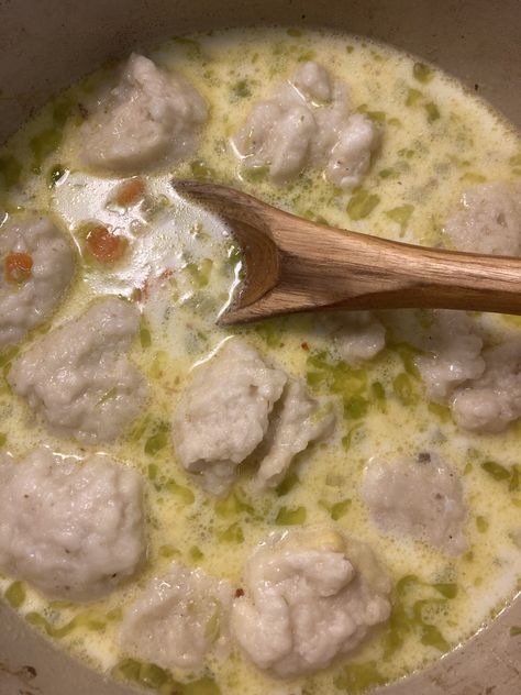 Sausage And Dumpling Soup, Sausage And Dumplings, Sausage Dumplings, Dumpling Soup Recipe, Homemade Dumplings Recipe, Drop Dumplings, Sausage Biscuits, German Sausage, Dumpling Soup