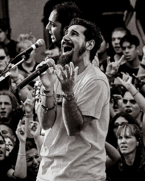 Chop Suey Serj Tankian, Chop Suey, System Of A Down, Music Images, Band Posters, Metal Music, Kinds Of Music, My Favorite Music