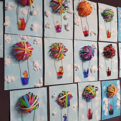 Mrs Curwood on Instagram: “Super cute hot air balloons made by grade 1/2. We were learning about the art element of Form.  #form #artelements #art #visualarts #grade1…” Paper Sculpture Elementary Art, Arts And Crafts First Grade, One Class Art Project, Art For Year 1, Different Art Forms For Kids, Form Art Projects Elementary, Hot Air Balloon Paper Craft, Year 4 Art Ideas, Grade 2 Art Lessons