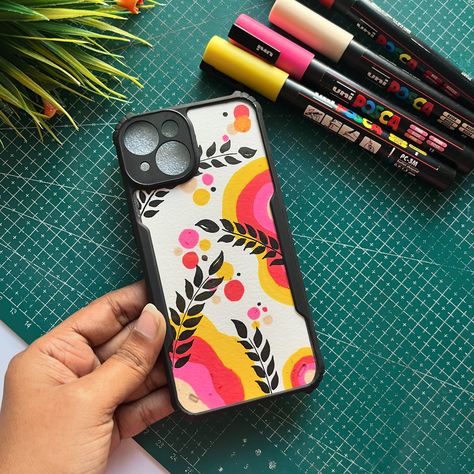 Follow for more😍💝 . . . . . . . #diyphonecase #diyphonecases #diyphonecover #colourfull #colourfullvibes❤️ #phonecaseart #phonecaseartwork #diyphoneart #astheticphonecase #bohoart #bohostyle #bohodecor #posca #poscamarkers #colourful Bond Paper Design, Mobile Covers, Mini Canvas Art, Mini Canvas, Mandala Drawing, Boho Art, Paper Design, Aesthetic Art, Follow For More