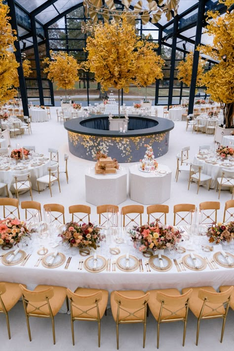 Wedding in Nashville designed by HMR Designs. Ginko Tree inspired, this reception was the epitome of Golden Hour. Tent Reception Ideas, Wedding Tent Reception, Easton Events, Contemporary Wedding Decor, Mindy Rice Design, Reception Layout, Dream Wedding Reception, Luxury Wedding Decor, Dream Wedding Decorations