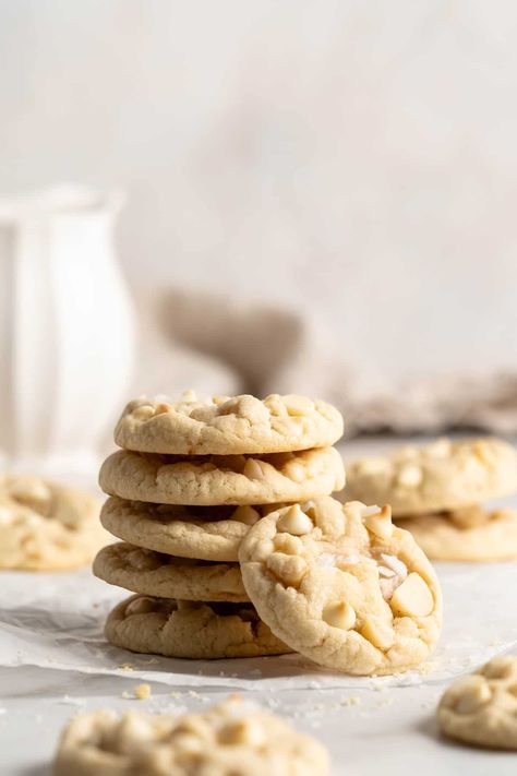 Nut Cookies Recipe, Vegan Mango Ice Cream, Macadamia Nut Recipes, Macadamia Nut Cookies Recipe, Jessica In The Kitchen, Chocolate Macadamia Nut Cookies, White Chocolate Macadamia Nut Cookies, White Chocolate Macadamia Nut, Macadamia Cookies