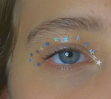 Magical Eyes, Shiny Makeup, 2021 Makeup, Freckles Makeup, Star Sequins, Pink Eyeshadow Look, Concert Makeup, Sparkly Makeup, Face Art Makeup