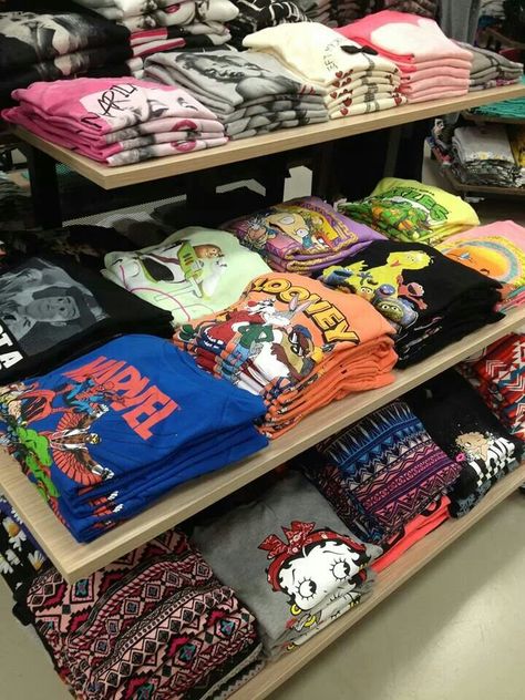 Rue21 has so many awesome different graphic t-shirts to choose from, its hard to pick just one!!! Rue 21 Outfits, 21 Outfits, Its Hard, Altering Clothes, Group Photo, Rue 21, Vintage Pictures, Rue21, Dress Short