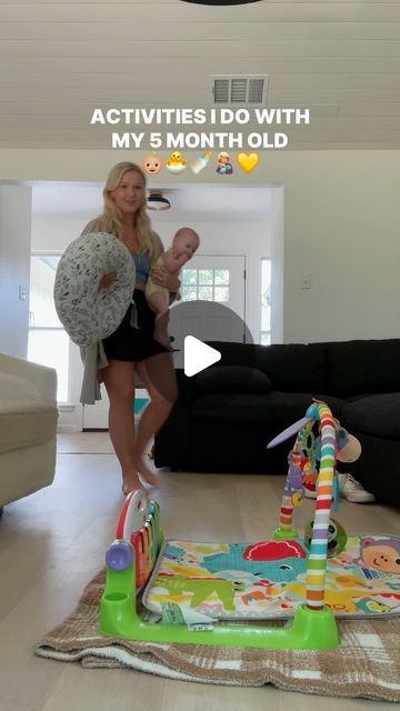 Sydney Pritchard Benson on Instagram: "Activities I do with my 5 month old👶🏼🐣👩🏼‍🍼 (a lot of these I also did at 4 months)  What are other activities you do with your baby?  #mom #motherhood #baby #5monthsold #4monthsold #6monthsold #pregnant #girlmom #boymom #parenting #babyactivities #newmom #momlife" Activities To Do With 5 Month Old, Things To Do With 4 Month Old, 5 Month Old Toys, 4 Months Old Activities, 4 Month Activities For Babies, 6month Activities, 4 Month Sensory Activities, Activity For 6 Month Old Baby, 4 Months Baby Activities