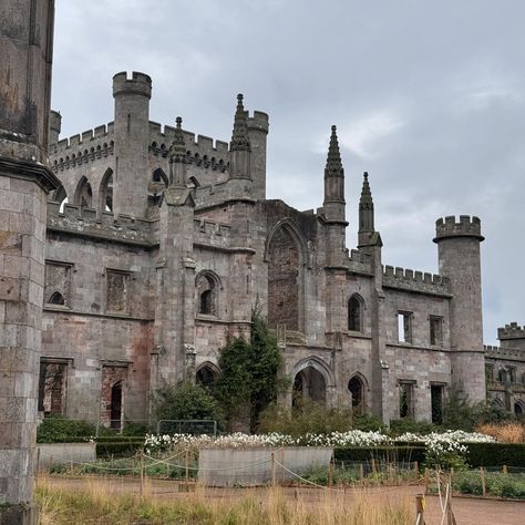 🥰I’ve had the most wonderful day exploring @lowther_castle with family🥰 [Ad/pr visit] Until a few weeks ago I didn’t even know Lowther was a place!! 😲 we stumbled upon it accidentally whilst heading over to the Lakes and I just knew I had to explore more. It’s full of wonderful gardens with lots of potential. An ongoing project in many areas so I imagine each visit will be even better than the last! The castle was quite spectacular and I spent some time just wandering around trying to ima... The Castle, Wonderful Day, Castle, Lake, Wonder, Quick Saves