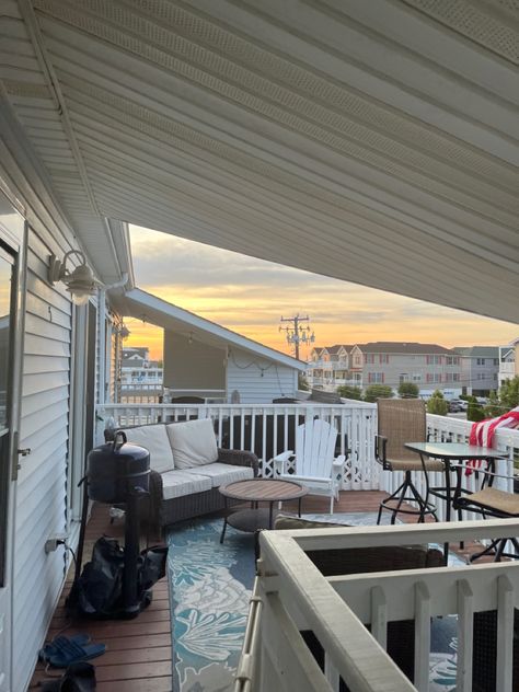 New Jersey Summer Aesthetic, New Jersey Houses, Houses In New Jersey, New Jersey Aesthetic, New Jersey House, Wildwood New Jersey, Down The Shore, Wildwood Nj, Sunset City