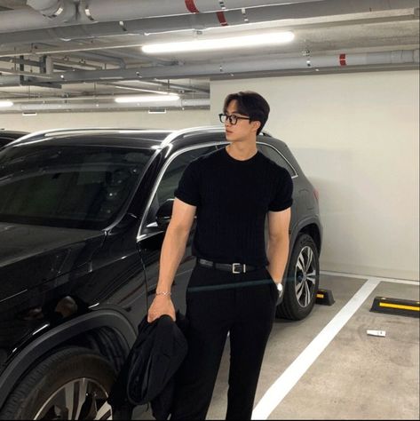 Korean Street Fashion Men, Black Outfit Men, Boyfriend Outfit, Guy Fits, Gentleman Aesthetic, Outfits Hombre, Men Street Fashion, Men Stylish Dress, Mens Casual Dress Outfits