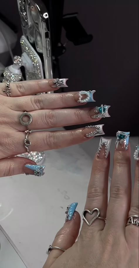 Junk Short Nails, Blue Junk Nails, Junk Nails, Pedicure Designs Toenails, Hard Nails, Acrylic Toe Nails, Blue Acrylic Nails, Colored Acrylic Nails, Diamond Nails