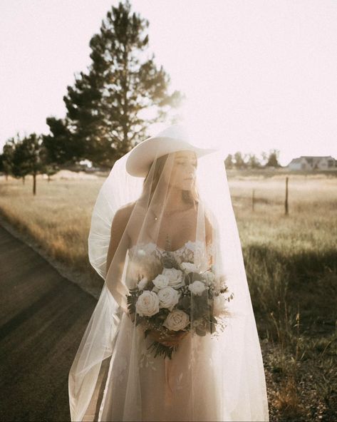 Late post tonight to show off Piper and Rylee's beautiful western wedding shot on digital and film ✨️ . . . #parkcityweddingphotographer #southernutahweddingphotographer #northernutahweddingphotographer #westernwedding #saltlakecityweddingphotographer #moabweddingphotographer #zionweddingphotographer Western Wedding Inspiration, Country Wedding Pictures, Cowgirl Bride, Western Themed Wedding, Cowgirl Wedding, Dream Wedding Decorations, Bridal Pictures, Dream Wedding Ideas Dresses, Western Wedding